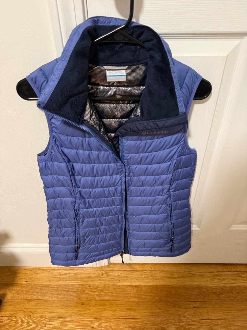 Columbia vest